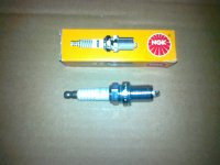 Свеча NGK BR6HS Свеча NGK BR6HS